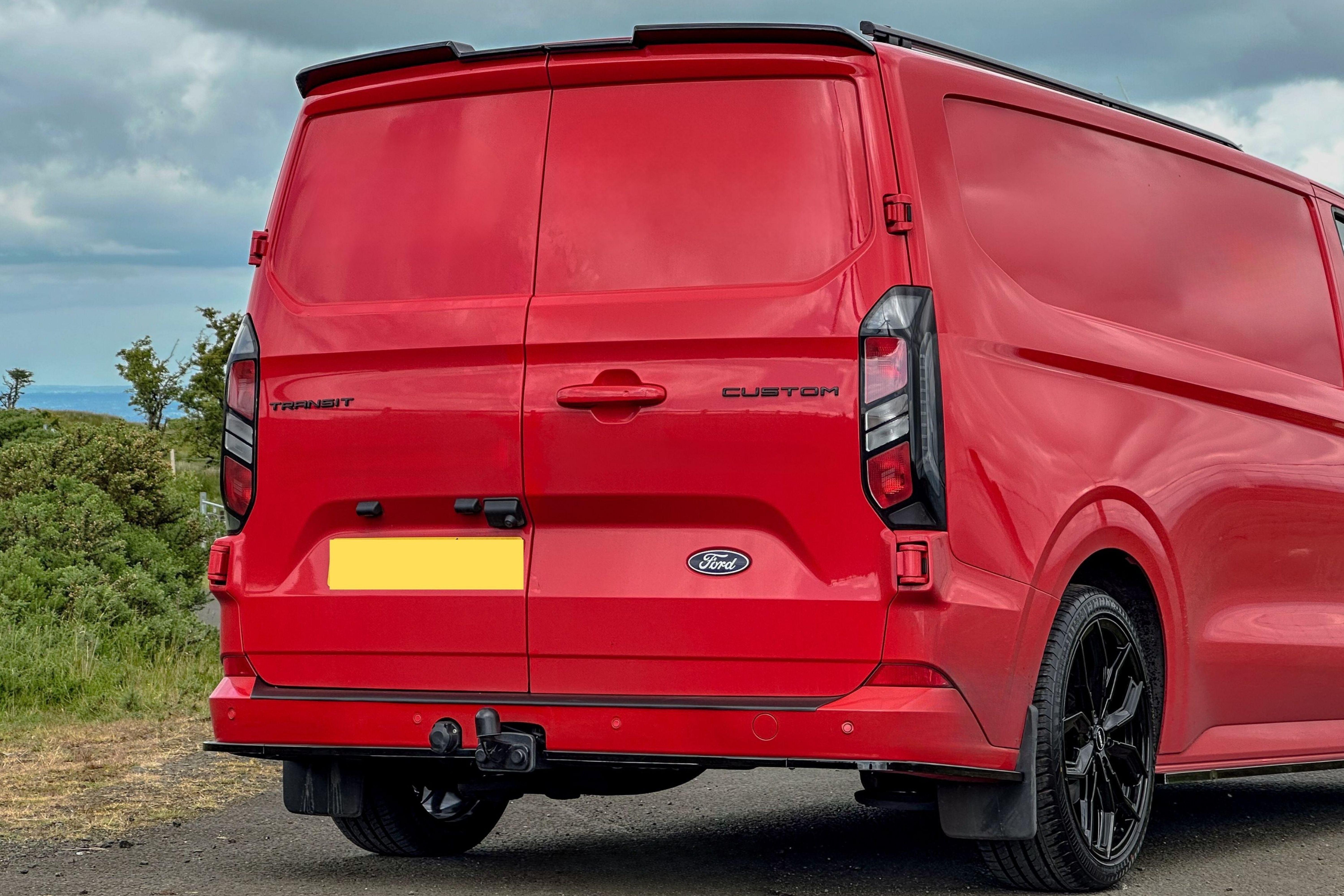 Ford Transit Custom MK2 2024 on Rear Bumper Splitter In Gloss Black 3 Piece
