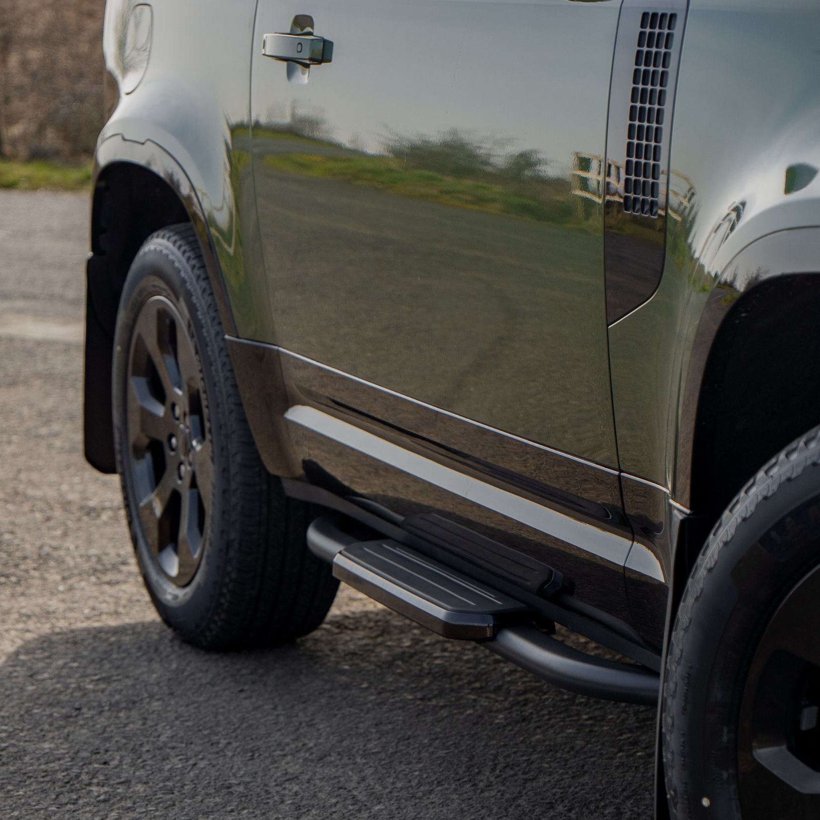 Land Rover Defender L663 90 & 110 2020 Oem Style Classic Mud Flaps - 4pcs - Black