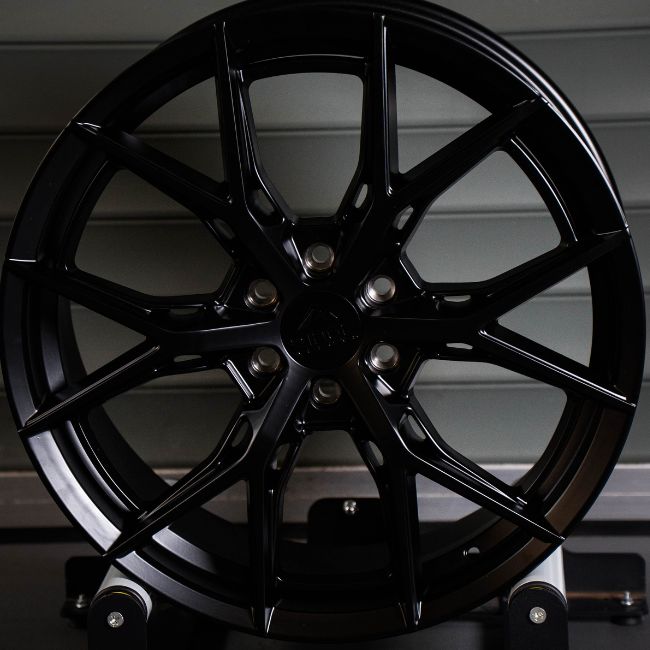 Ridge KN10 Gloss Black 6X120 20 Inch Alloy