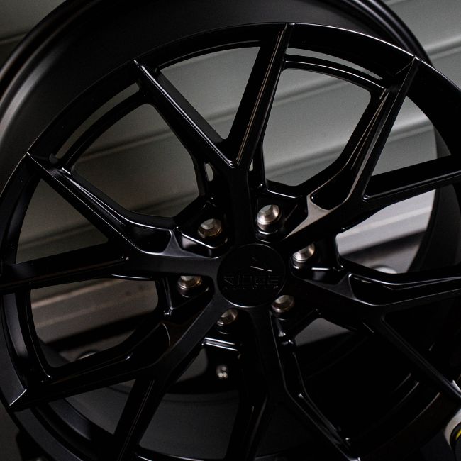 Ridge KN10 Gloss Black 6X120 20 Inch Alloy
