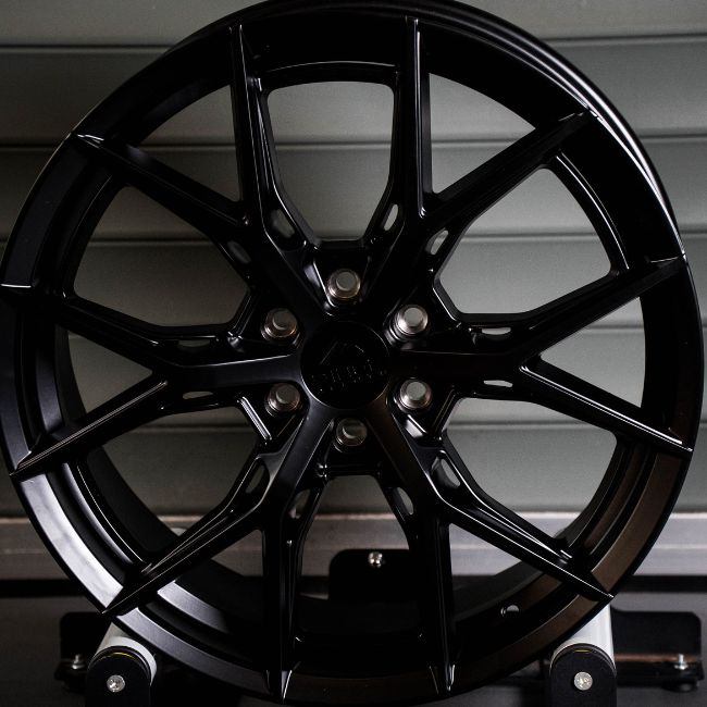 Ridge KN10 Gloss Black 6X120 20 Inch Alloy