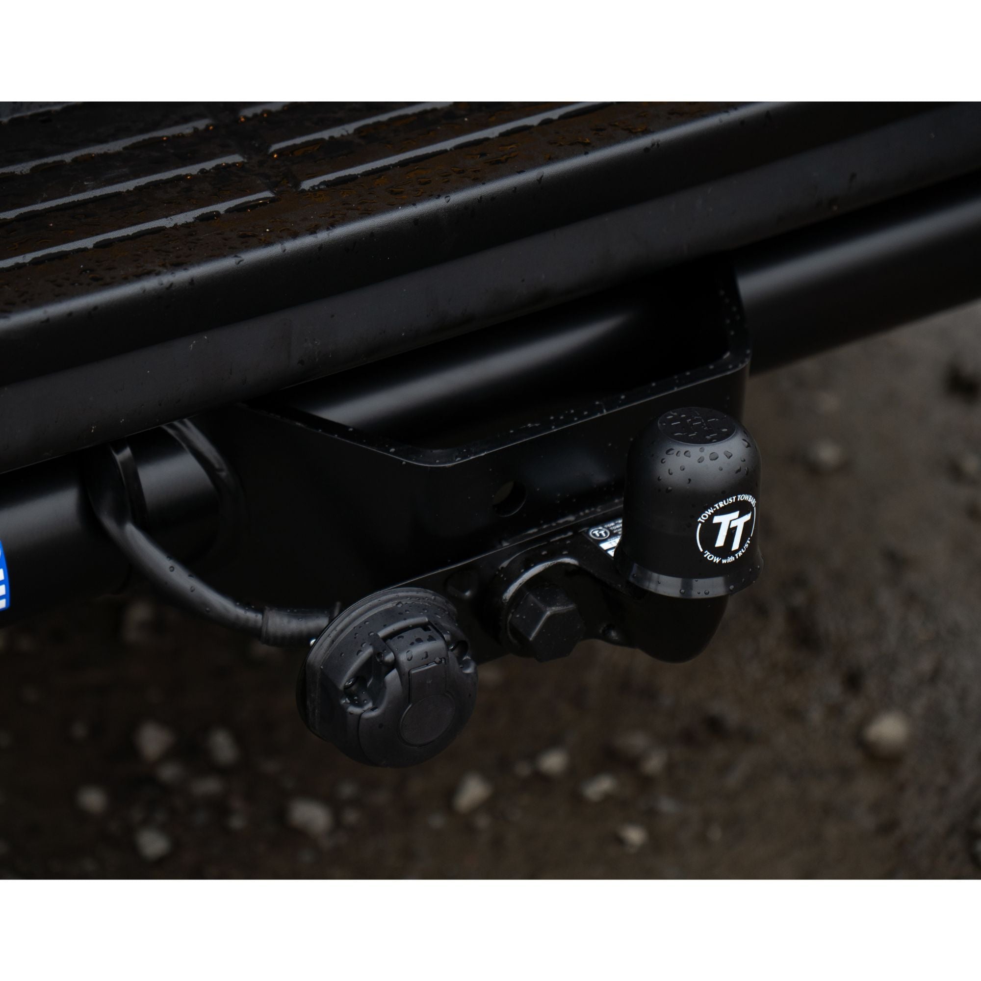 Toyota Hilux Mk8 2016 On - Tow-bar