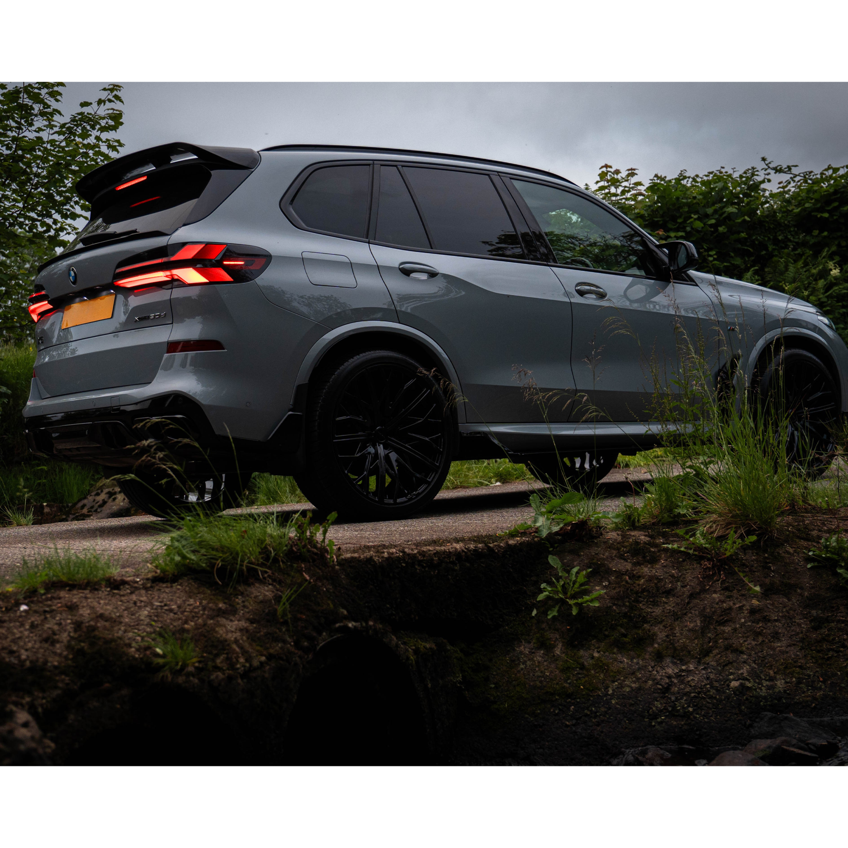 BMW X5 G05 2018 On Mid Spoiler In Gloss Black