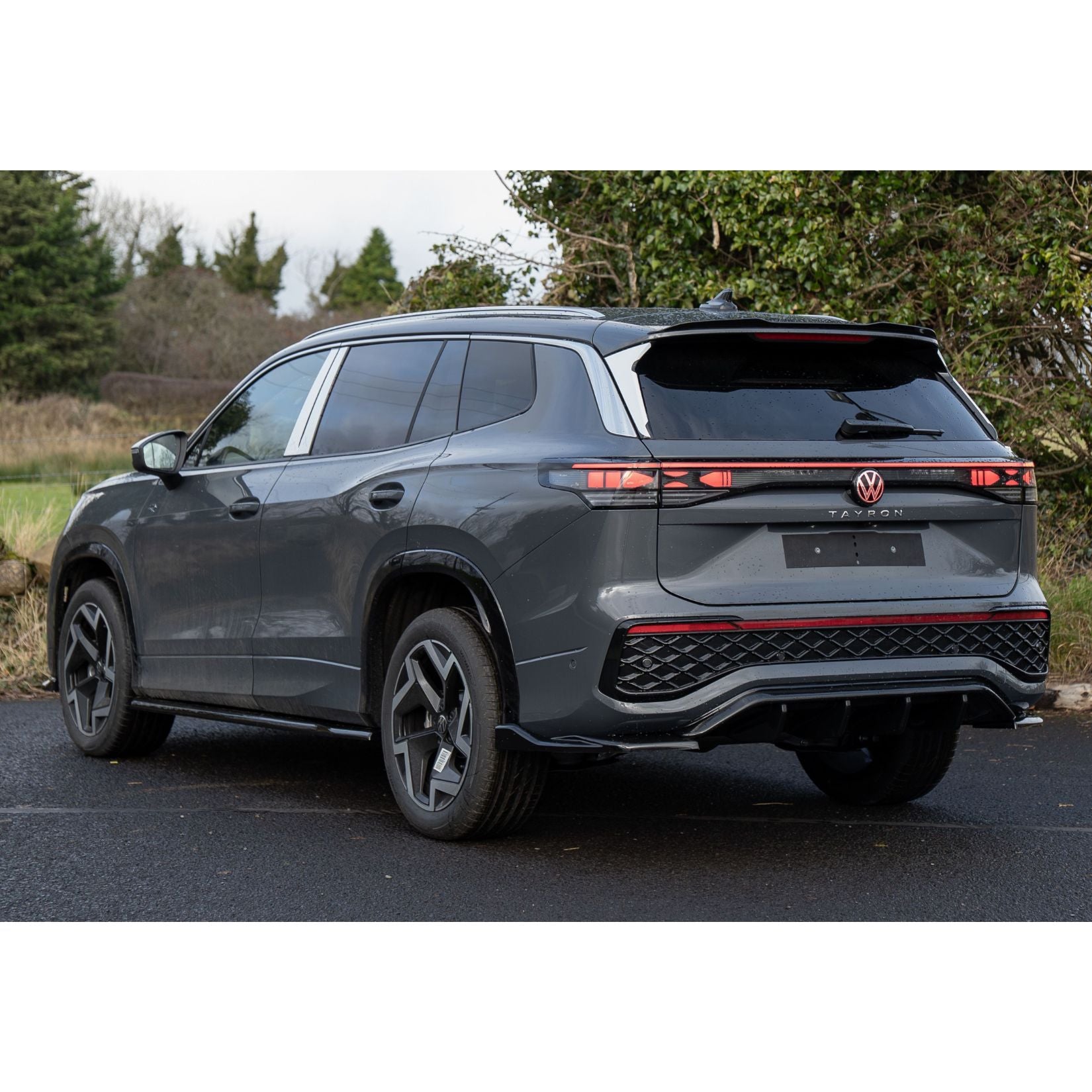 VW Tayron 2025 On Rear Spoiler In Gloss Black