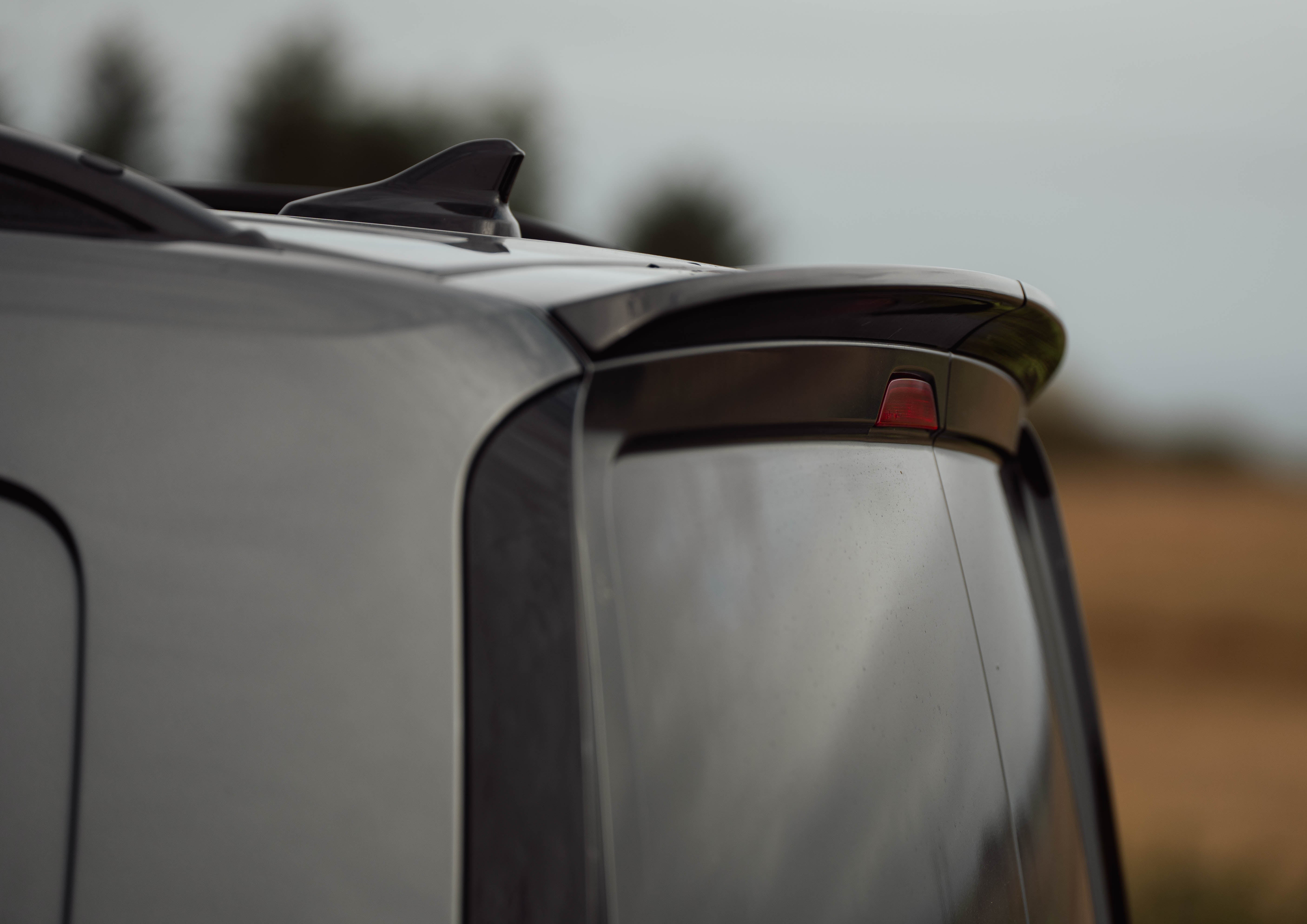 Volkswagen Caddy Mk5 2021+ Rear Spoiler Barn Door In Gloss Black