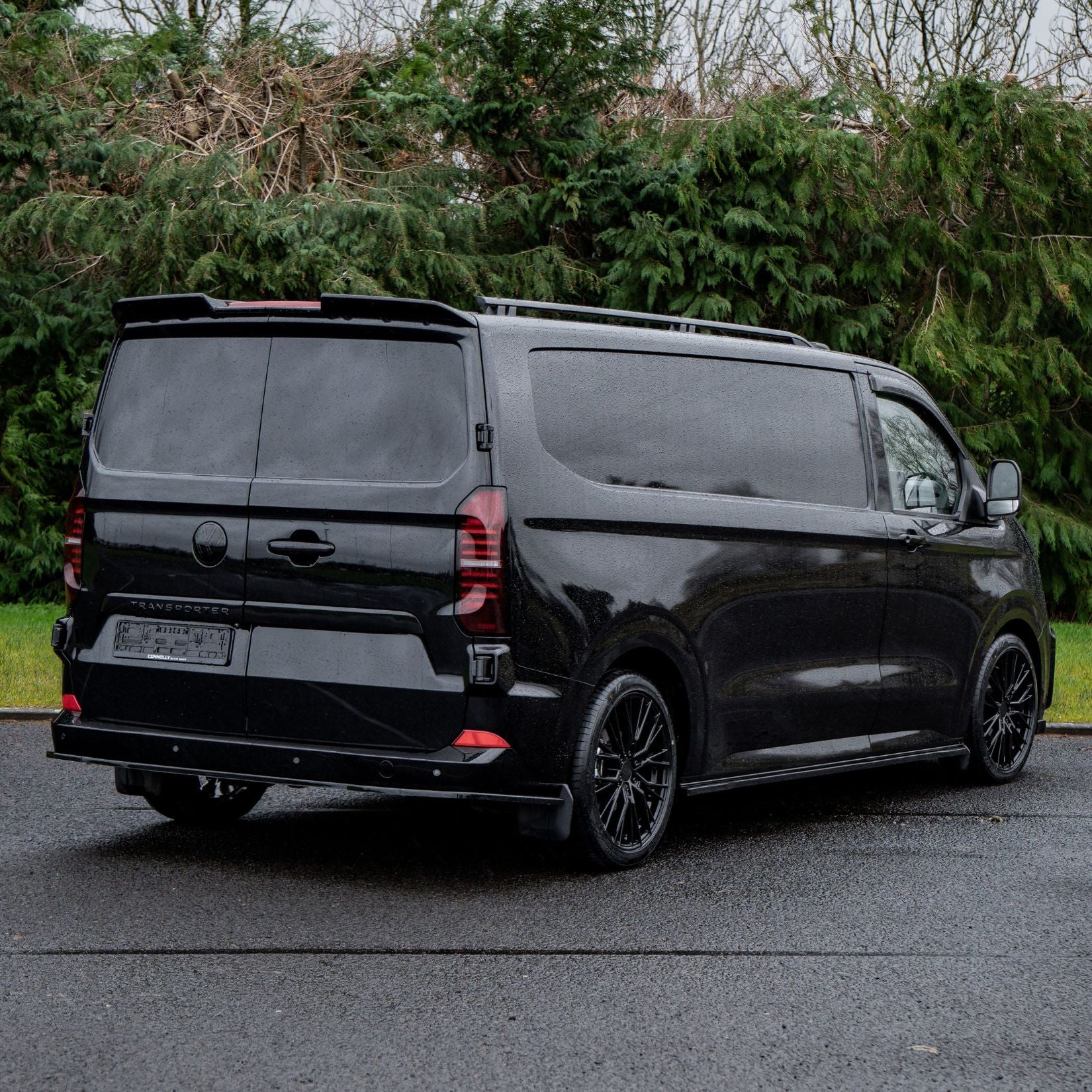 Volkswagen Transporter T7 2025+ Barn Door V1 Spoiler In Gloss Black