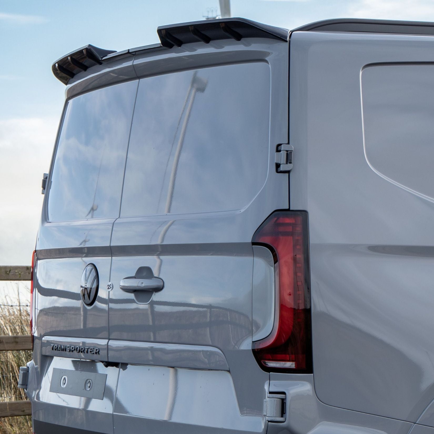 Volkswagen Transporter T7 2025+ Barn Door V1 Spoiler In Gloss Black