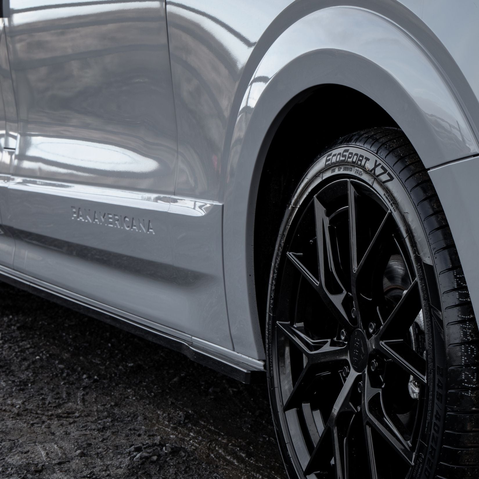 Volkswagen Transporter T7 LWB 2025 on V1 Premium Aero Kit In Gloss Black