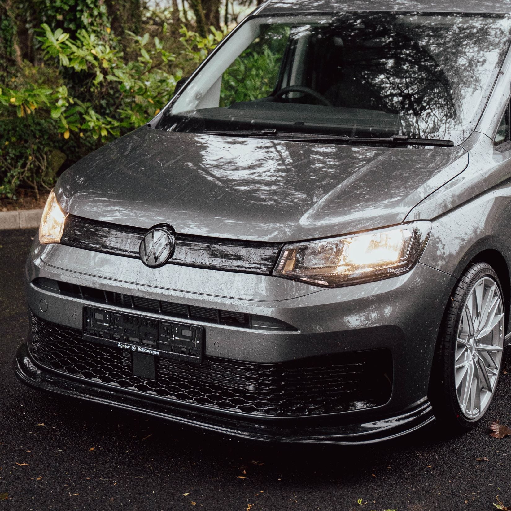 Vw Caddy 2021 On Front Bumper Spoiler Splitter Lip - Gloss Black