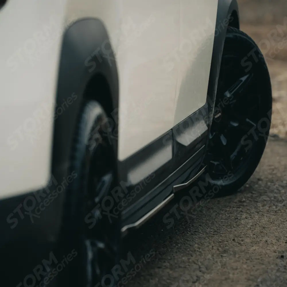 Aero Body Kit In Gloss Black For Kia PV5 Cargo 2025+