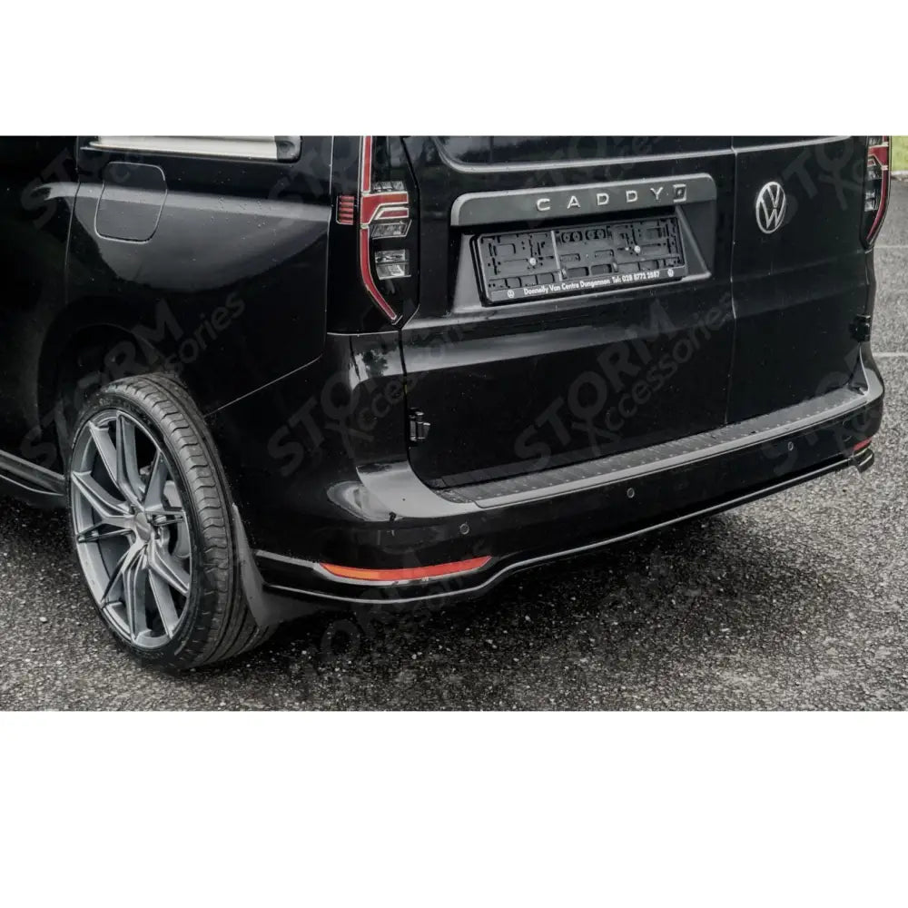 Body Kit In Gloss Black For Volkswagen Caddy MK5 2021+