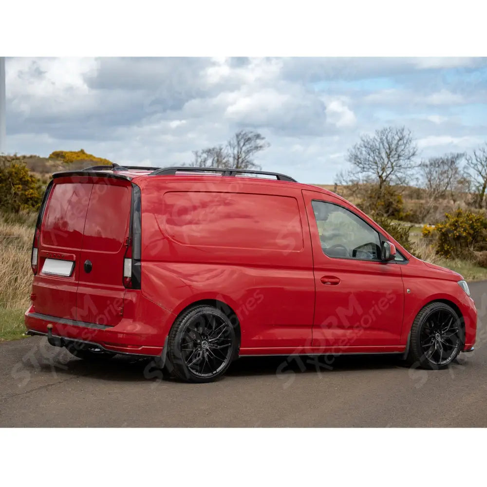 Body Kit In Gloss Black For Volkswagen Caddy MK5 2021+