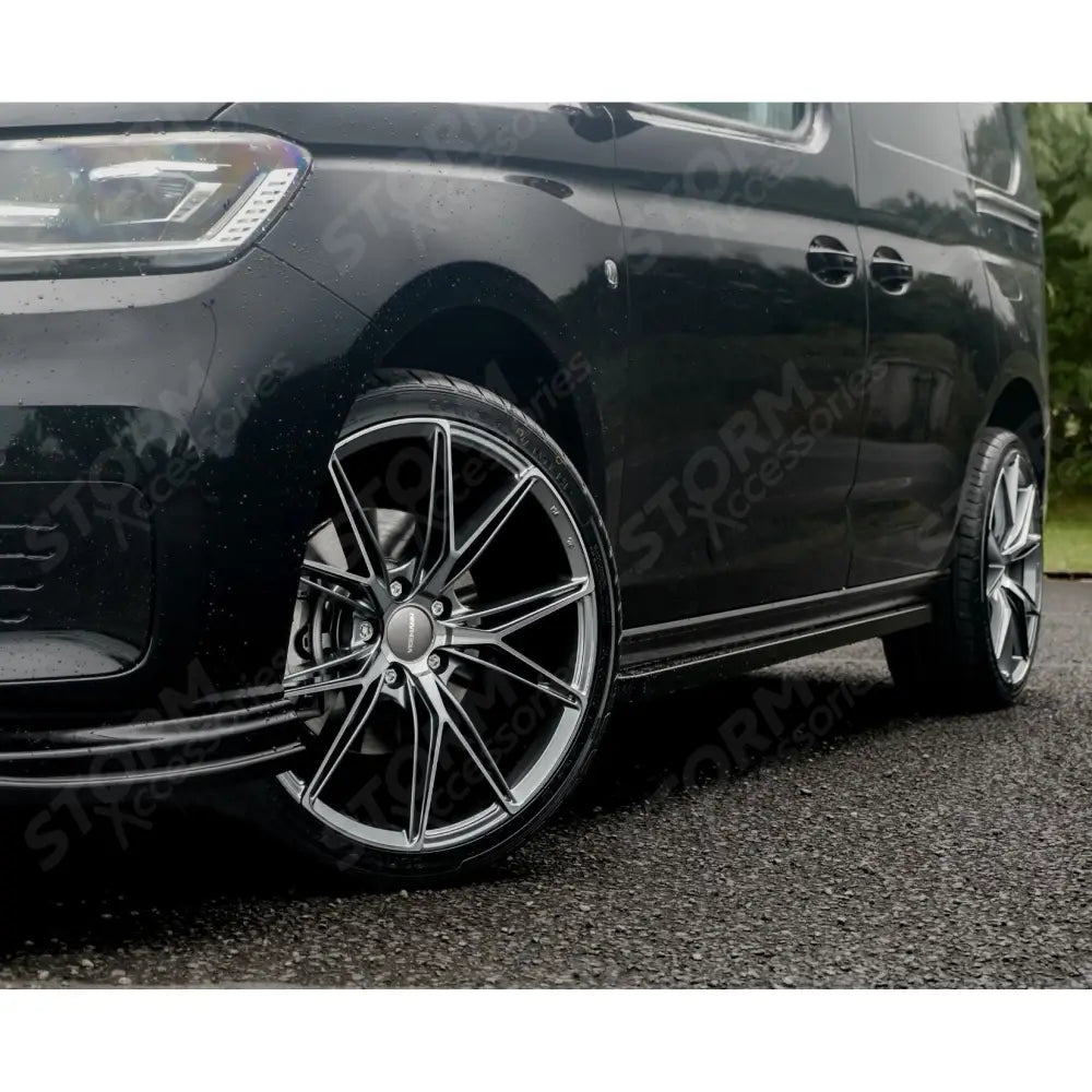 Body Kit In Gloss Black For Volkswagen Caddy MK5 2021+