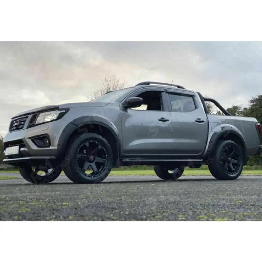 Double Cab Running Boards Side Steps STX Style Pair Black For Nissan Navara Np300 2016 On