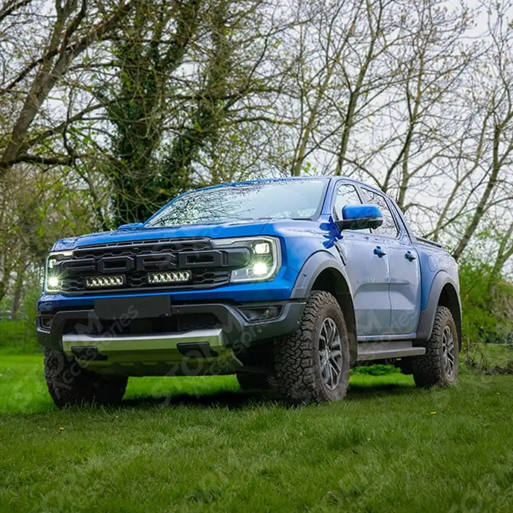 Ford Ranger Raptor (2023+) Lazer Light Grille Kit - Triple-R 850 Elite