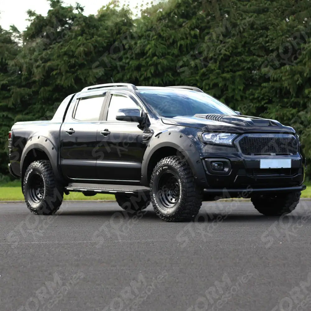 Ford Ranger T6 2016-2022 Stx Bonnet Scoop In Gloss Black