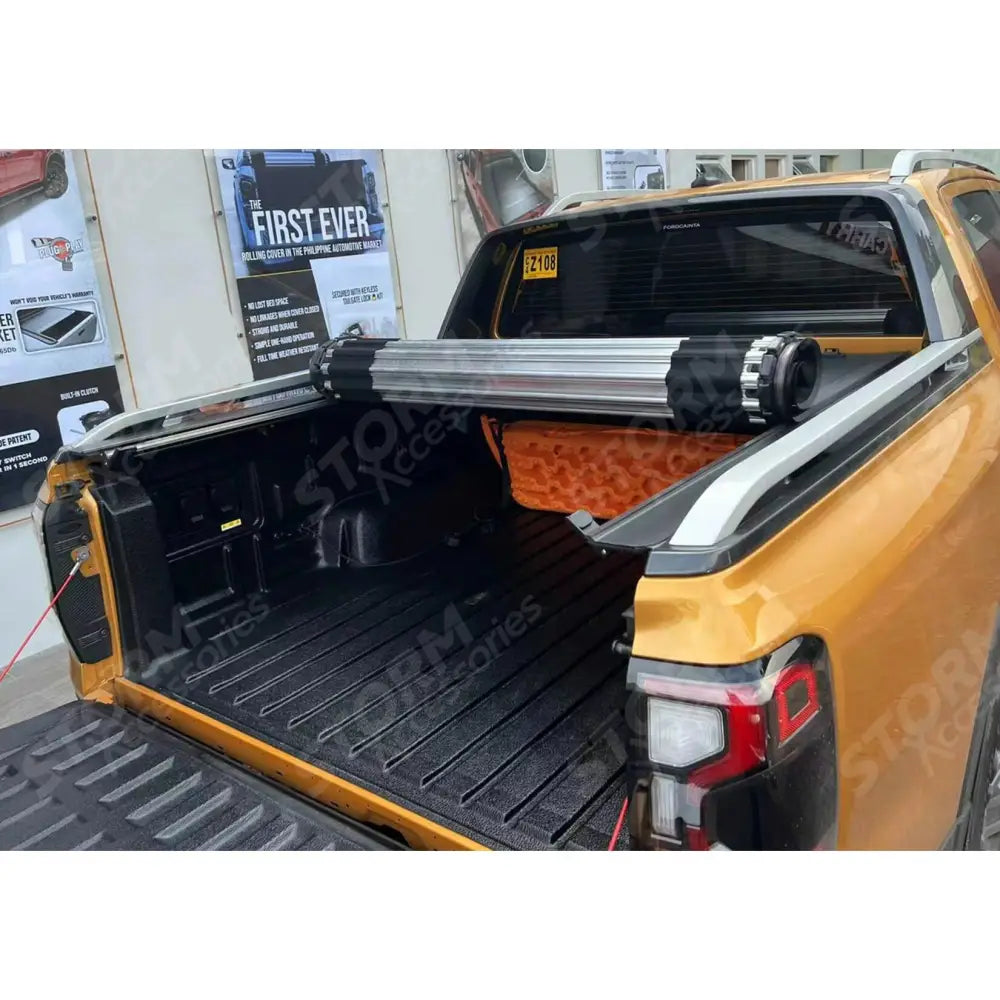 Ford Ranger Wildtrak 2023 Roll Up Tonneau Cover