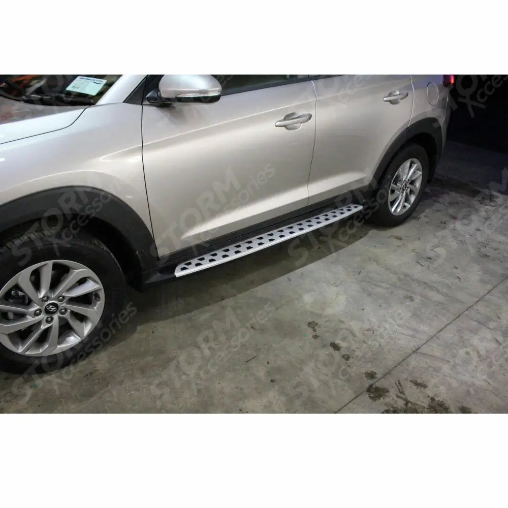 Hyundai Tucson 2016-2020 Stx Integrated Running Boards Side Steps - Stx8226b