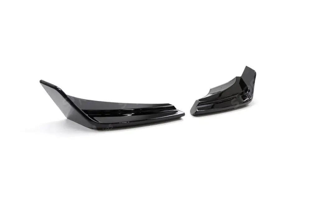 Land Rover Defender L663 Rear End Pieces In Gloss Black