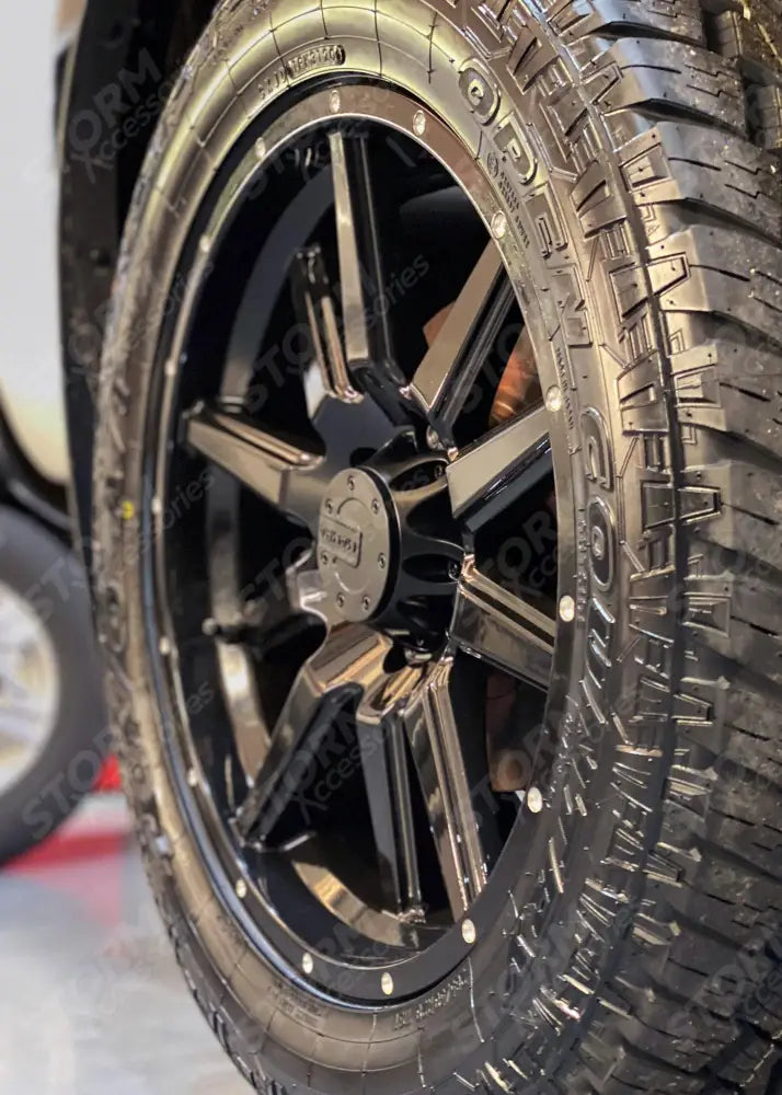 Mamba M15 Gloss Black - 20 Inch Alloys - 6x139.7