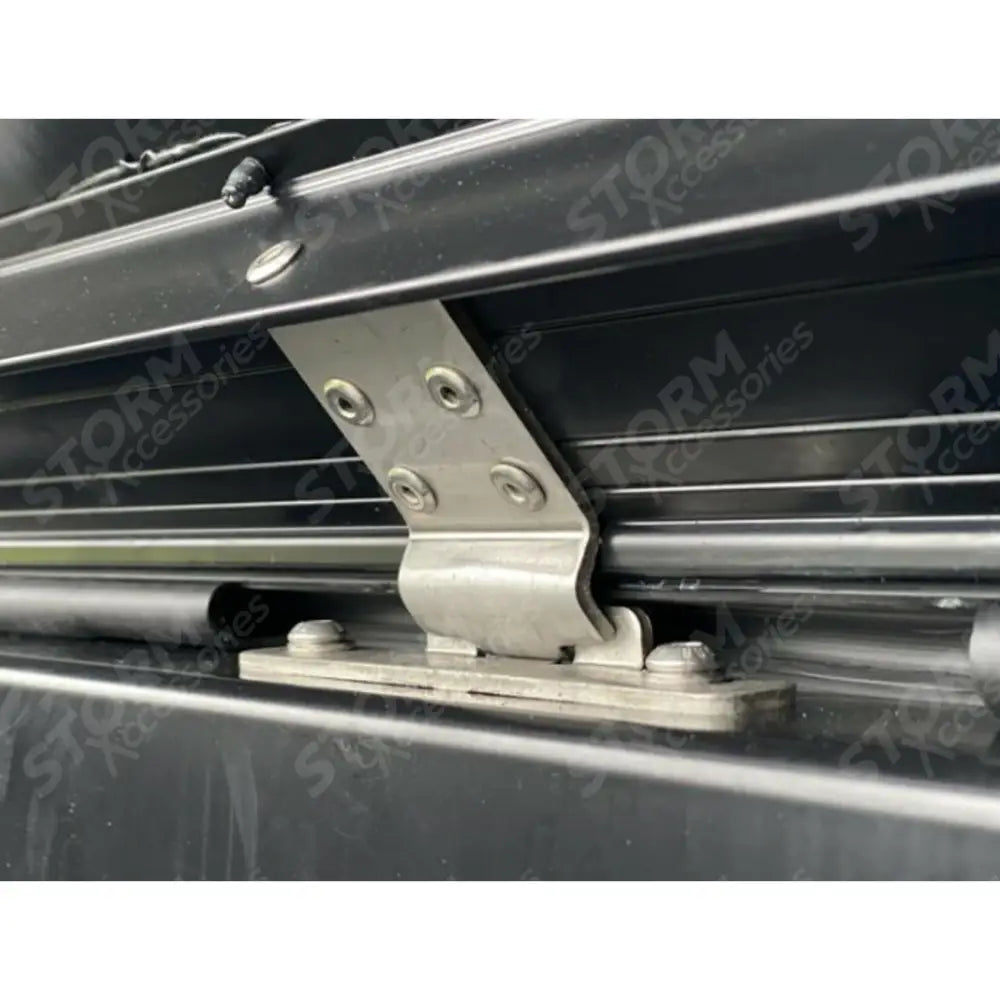 Mitsubishi L200 Series 5 - 6 - Fiat Fullback D-cab 2016 On - Egr Aluminium Tonneau Cover - Black Finish