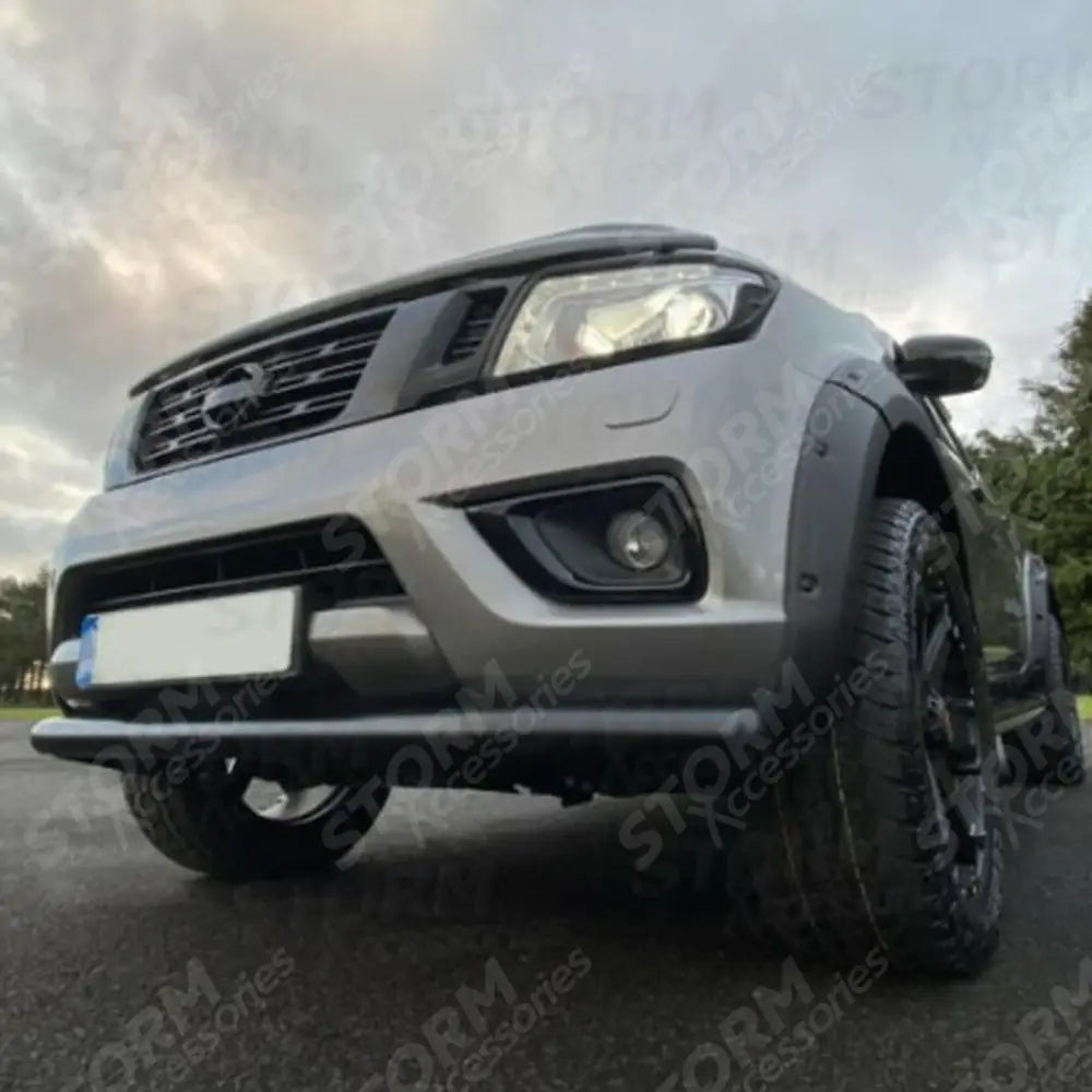 Nissan Navara Np300 - 2015 On - Stx Stainless Steel City Bar - Black - Single Spoiler Bar - 70mm