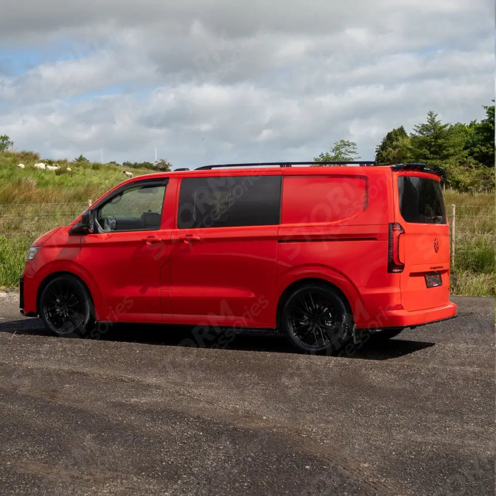 Premium Aero Kit In Gloss Black For Volkswagen Transporter T7 SWB TAILGATE 2025 on