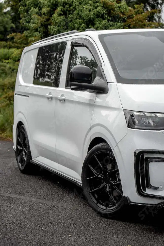 Premium Aero Kit In Gloss Black For Volkswagen Transporter T7 SWB TAILGATE 2025 on