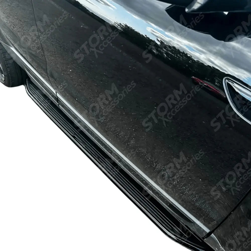 Range Rover Evoque 2018 On Oe Style Running Boards - Side Steps - In Black - Pair