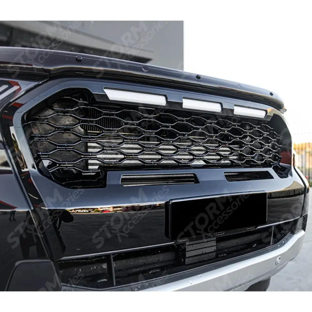 Ranger T6 2016-2019 Replacement Grill With LED'S In Gloss Black - Mesh Style