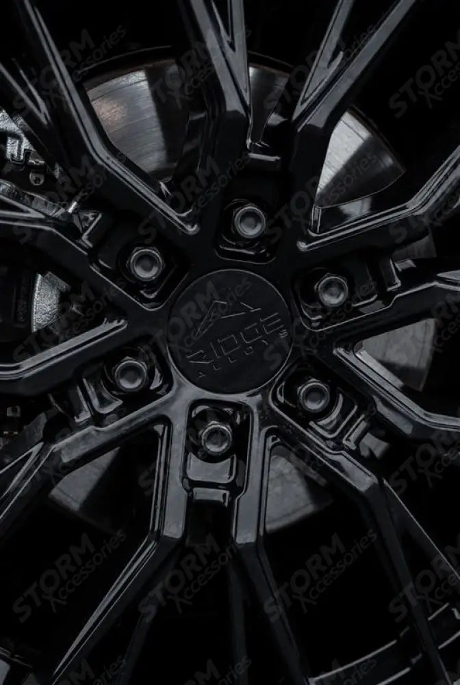 Ridge KN12 Gloss Black 6X120 18 Inch Alloys