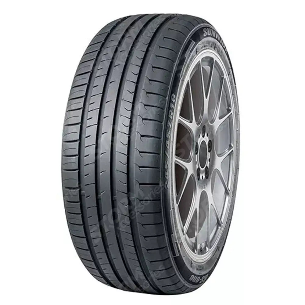 Sunwide RS-One 235/40/19 - QTY 1