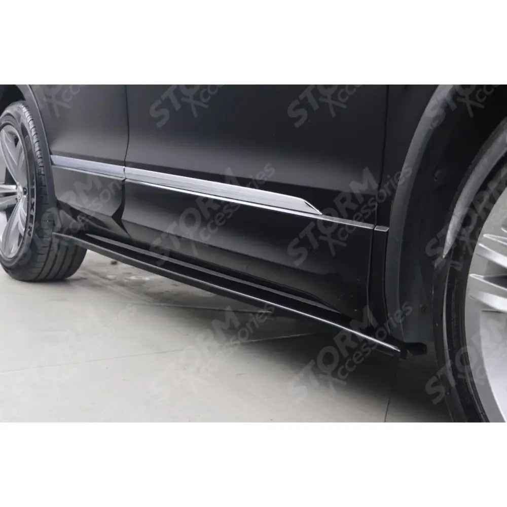VW Tiguan MK2 R-Line 2015-2020 Side Skirts (2PCS)