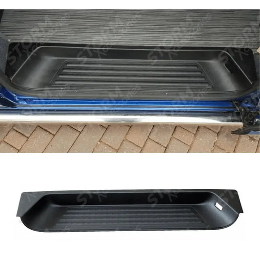 Vw Transporter T5 T6 2015 - 2024 - Loading Sliding Door Step Insert - Black