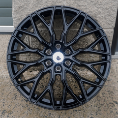 FORD TRANSIT CUSTOM 2024+ 20" 6x120 VC1 ALLOY WHEEL IN GLOSS BLACK