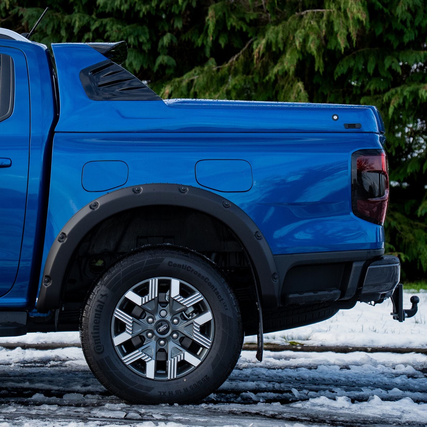 Ford Ranger T9 Double Cab 2023 On Ridgeback SX1 Sports Lid Cover