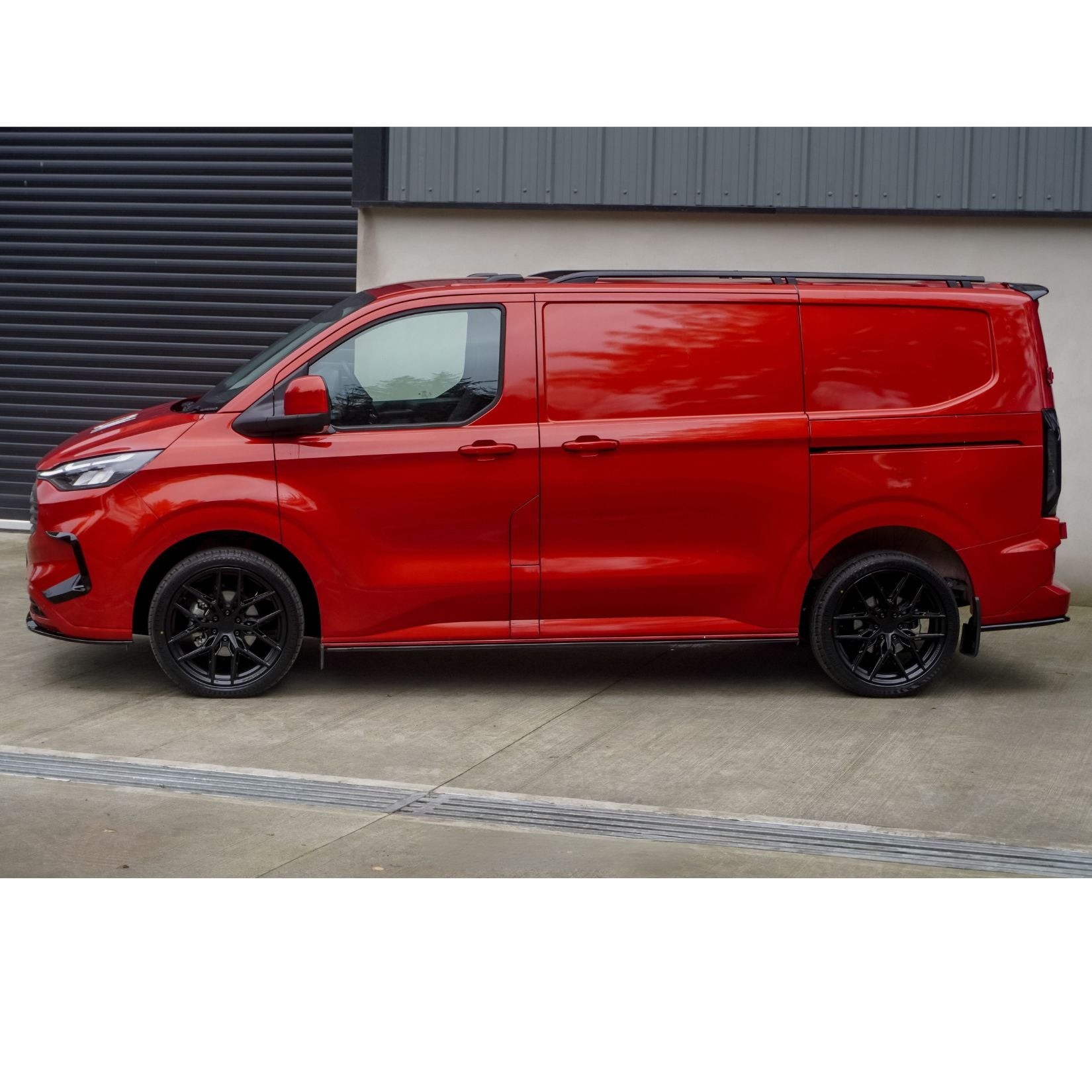 Ford Transit Custom MK2 2024 on V2 Rear Spoiler In Gloss Black For Barn Door