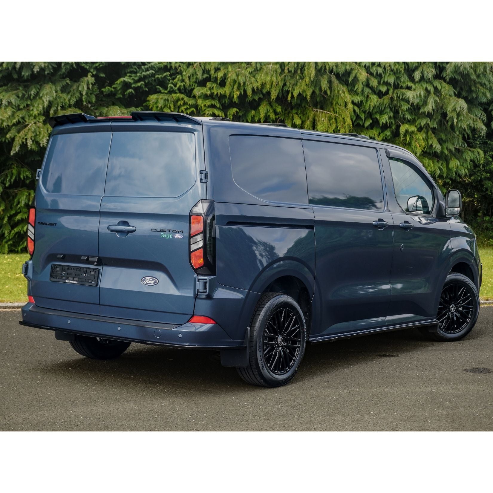 Ford Transit Custom MK2 2024 on V1 Rear Spoiler In Gloss Black For Barn Door
