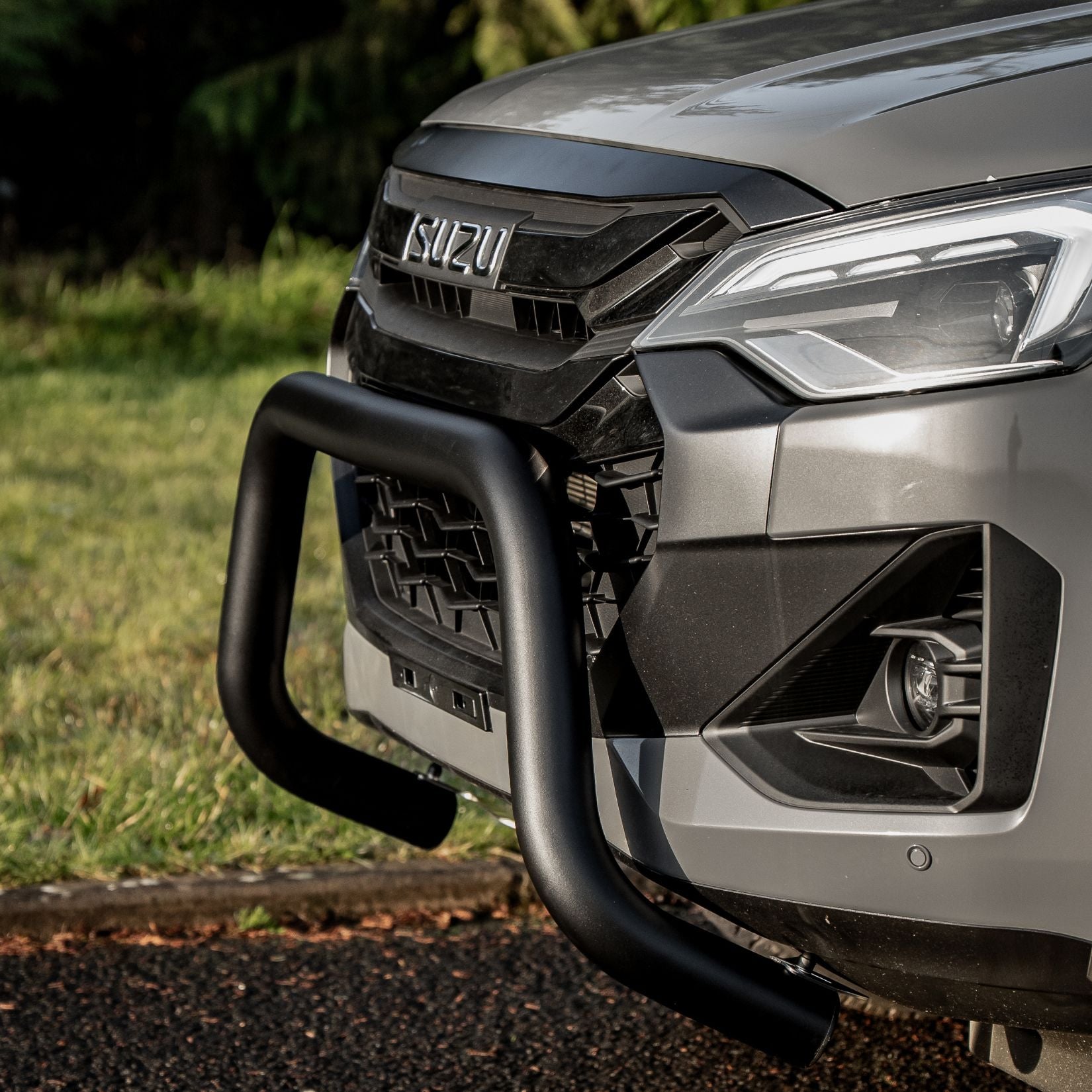 Isuzu D-Max 2024 On Misutonida EU Approved Front Bar In Black - 76MM