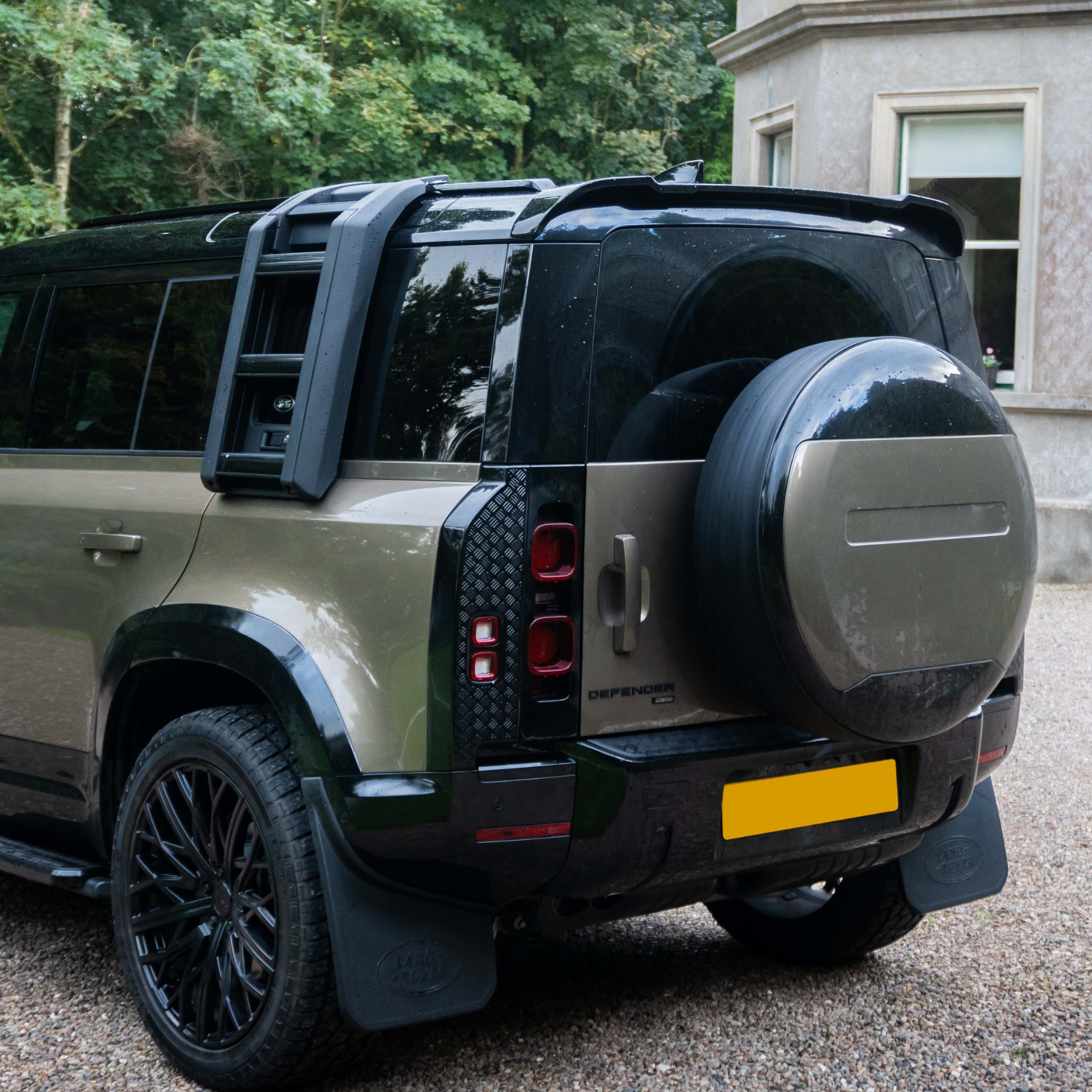 Land Rover Defender L663 90 / 110 / 130 2020 On Oem Style Rear Spare Wheel Cover Colour Coded