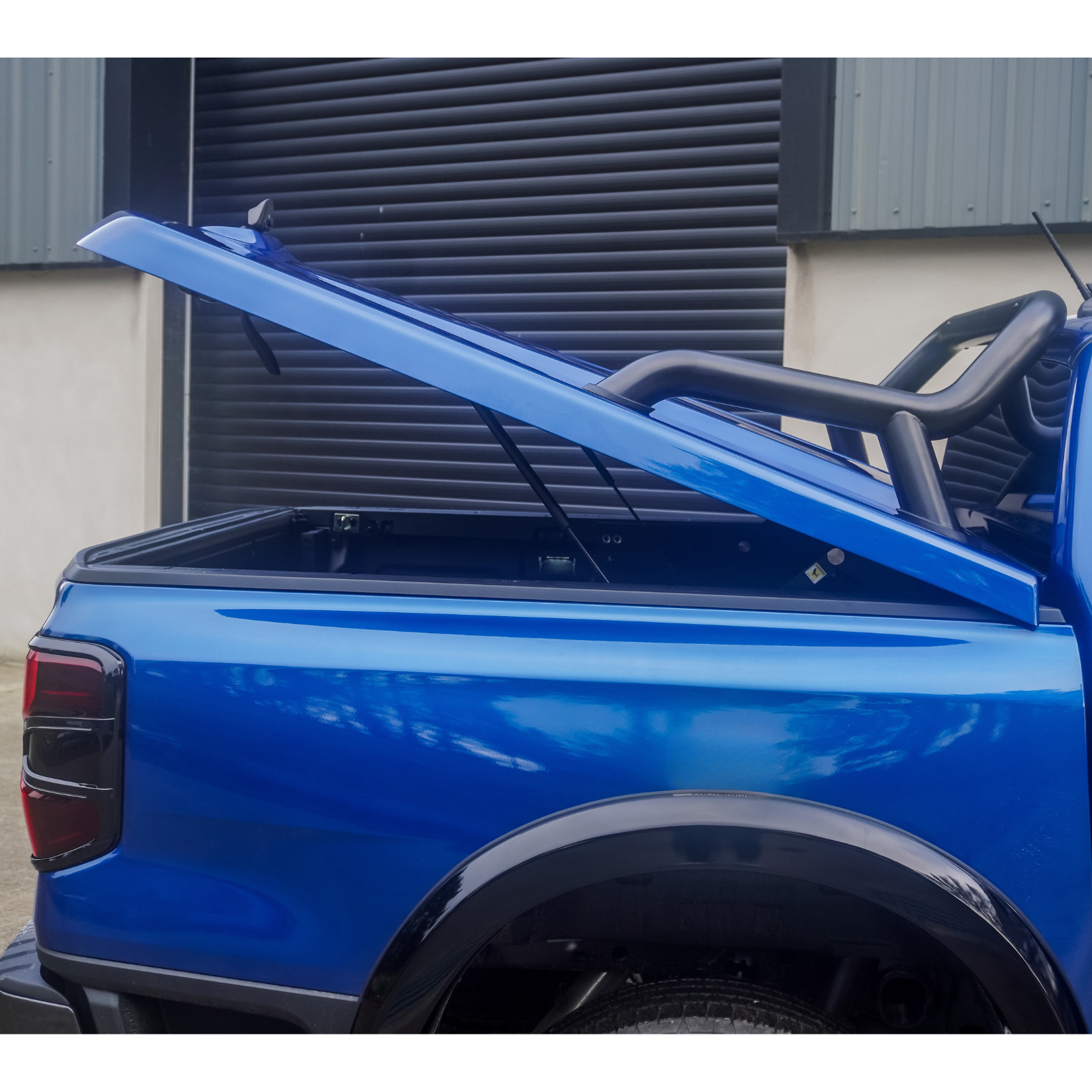 Ford Ranger & Raptor T9 2023 On Double Cab Ridgeback 1 Pc Lid