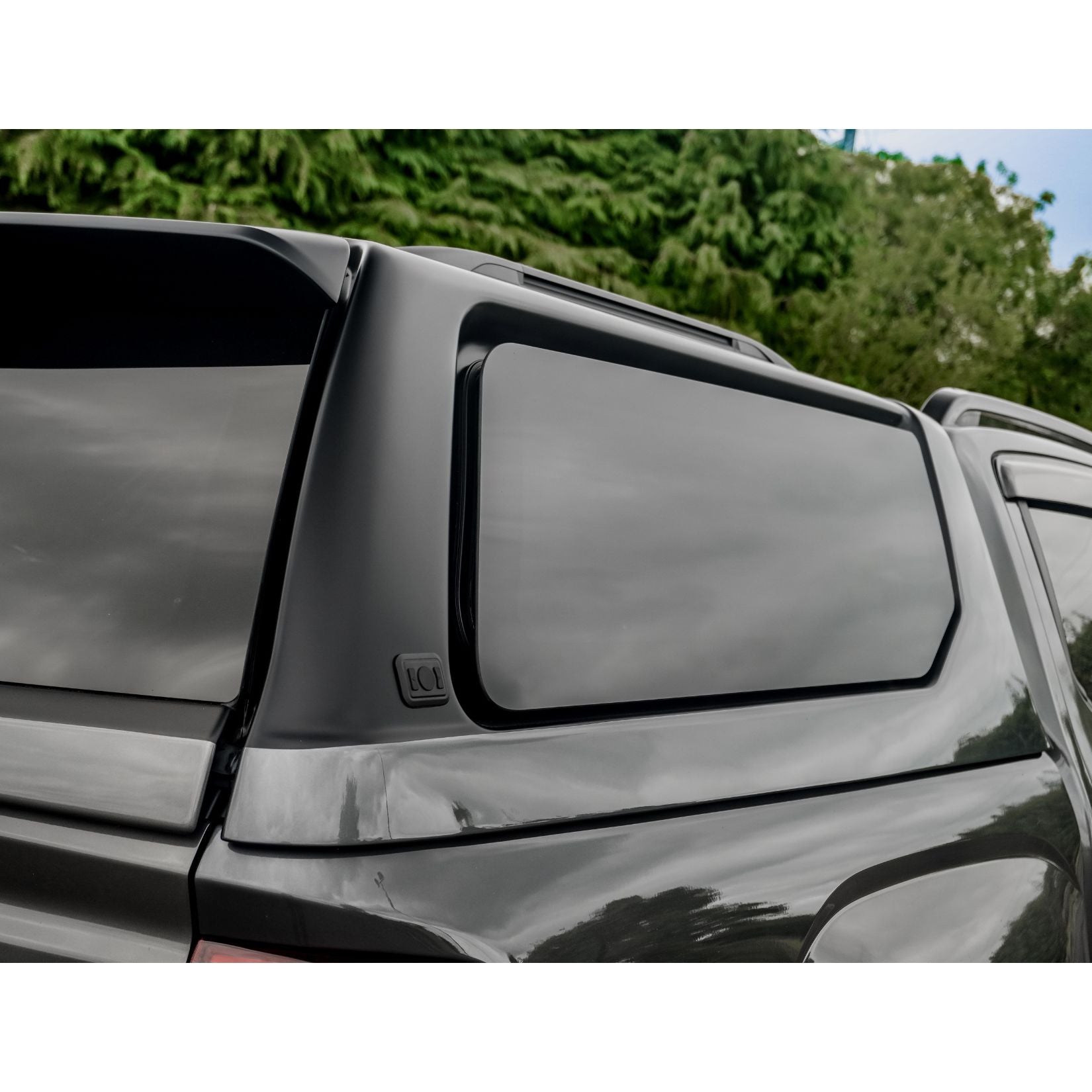 Ridgeback V-Series Hardtop Canopy for VW Amarok 2023+ | Colour Code