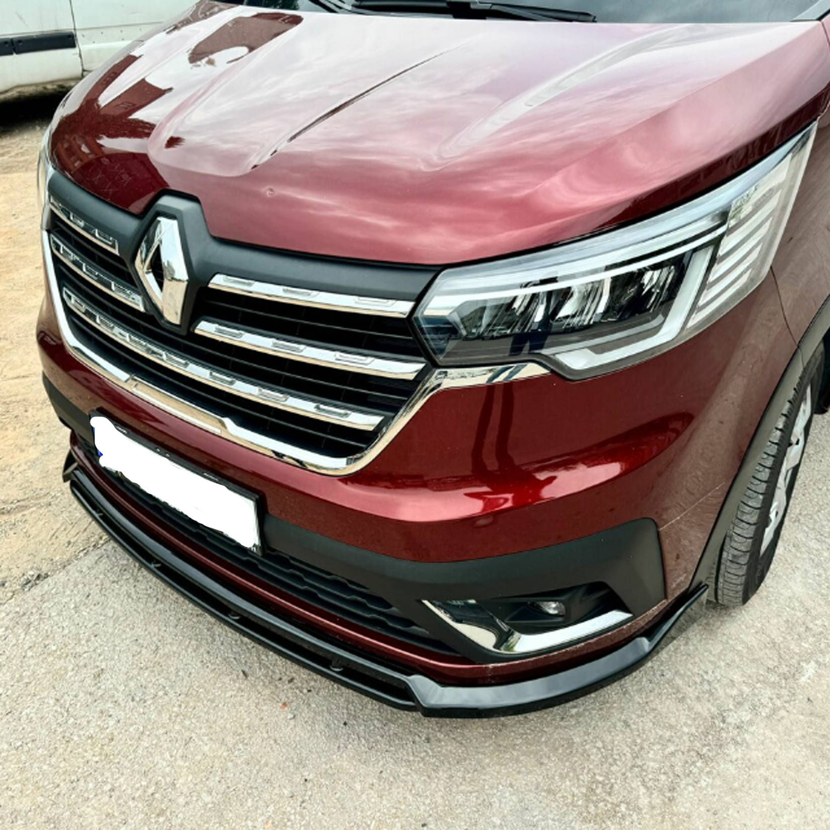 Renault Trafic 2022+ Front Splitter In Gloss Black