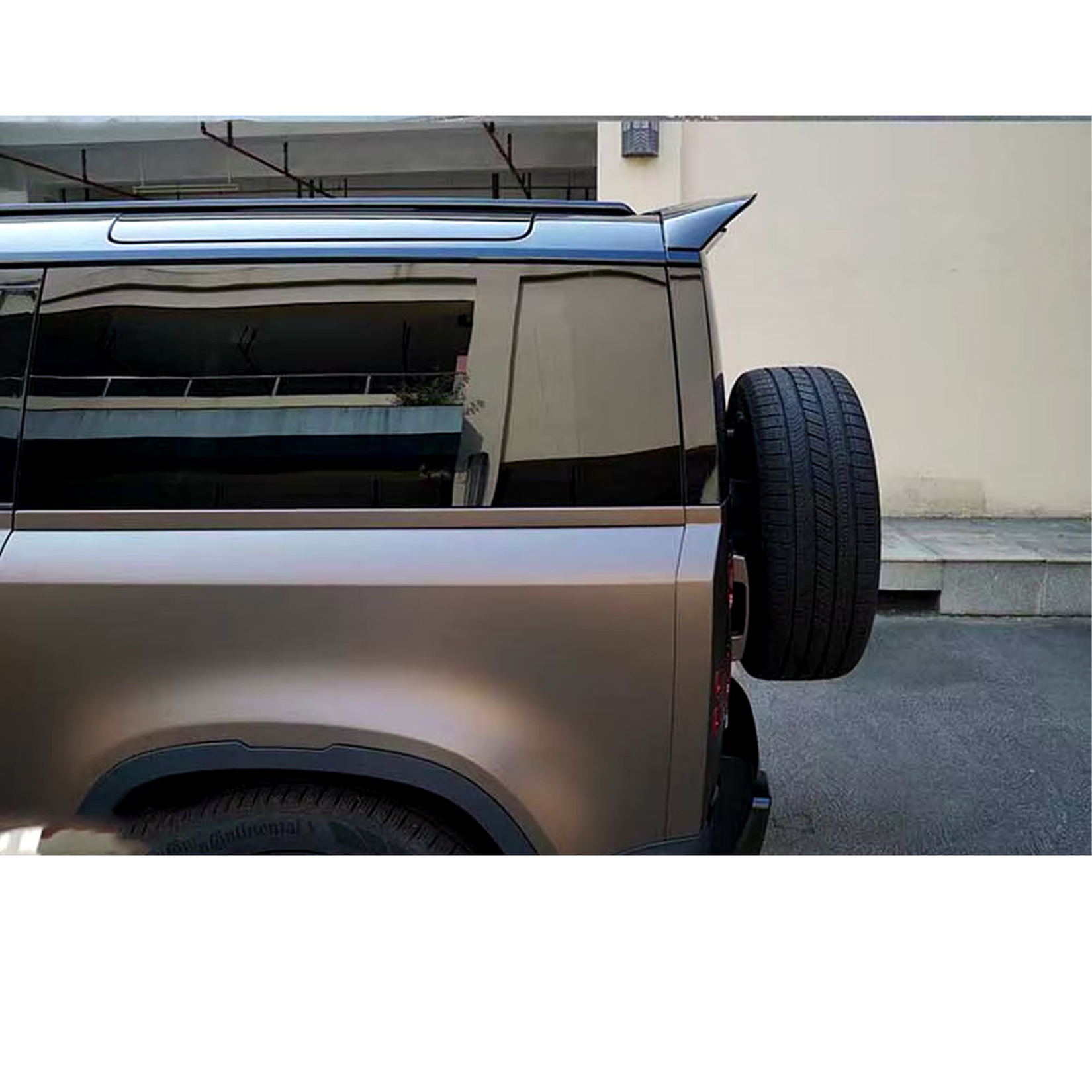 Landrover Defender L663 2020 ON - Rear Spoiler V.3 - Gloss Black