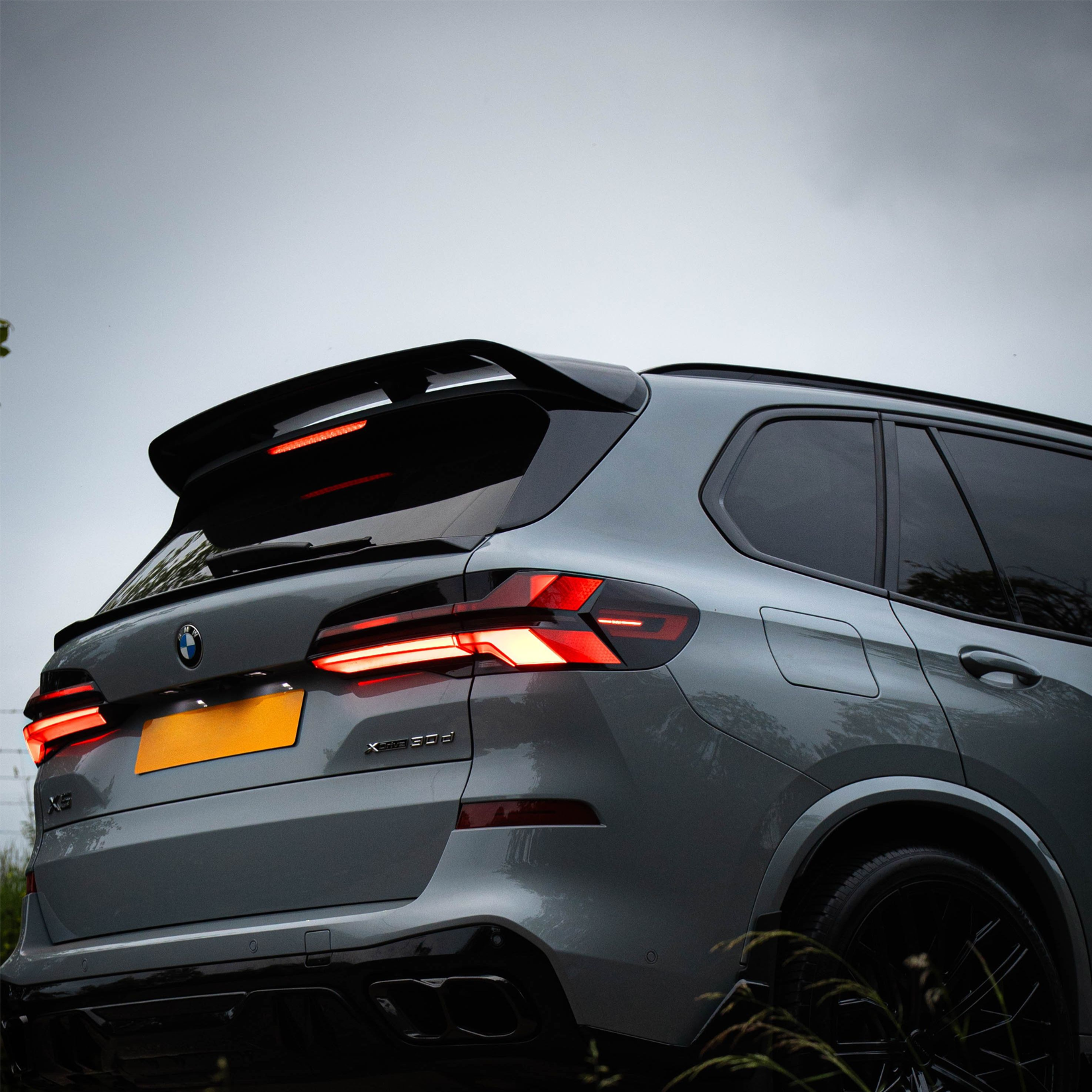 BMW X5 G05 2018 On Mid Spoiler In Gloss Black