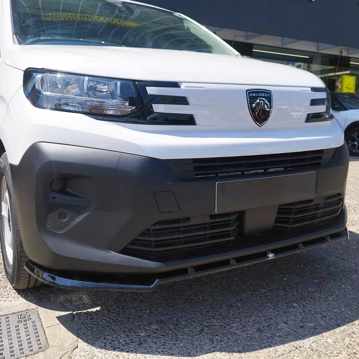 Citroen Berlingo Mk3 / Peugeot Partner Mk3 / Opel Combo E - Front Splitter in Gloss Black