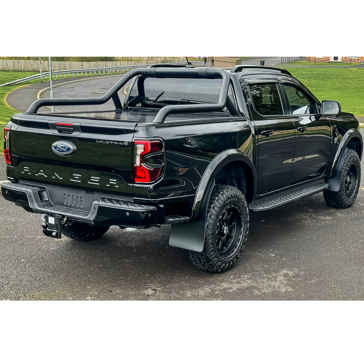 Ford Ranger 2023 / Amarok 2023 Ridgeback Roll Bar In Black