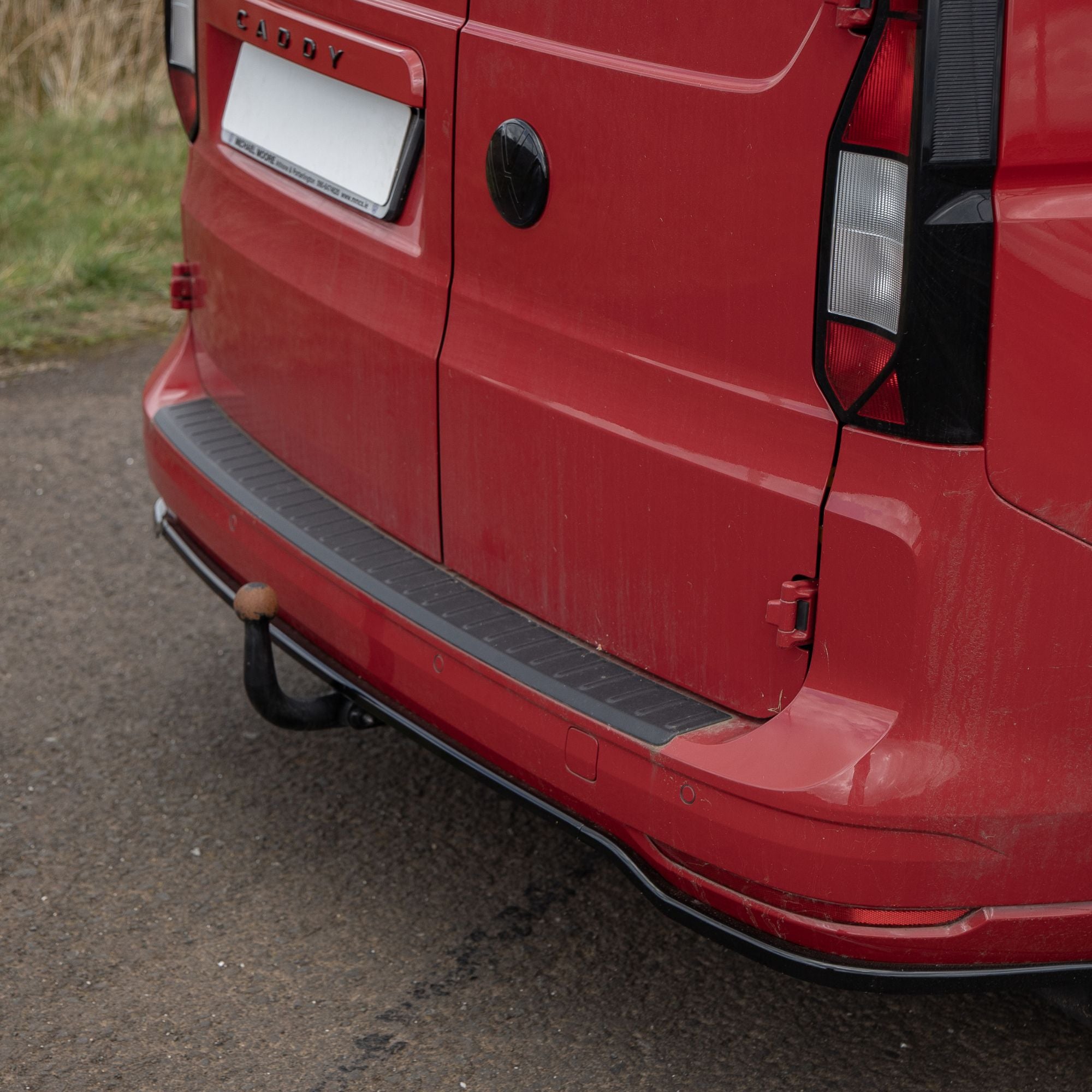 Volkswagen Caddy Mk5 2021+Rear Bumper Splitter In Gloss Black