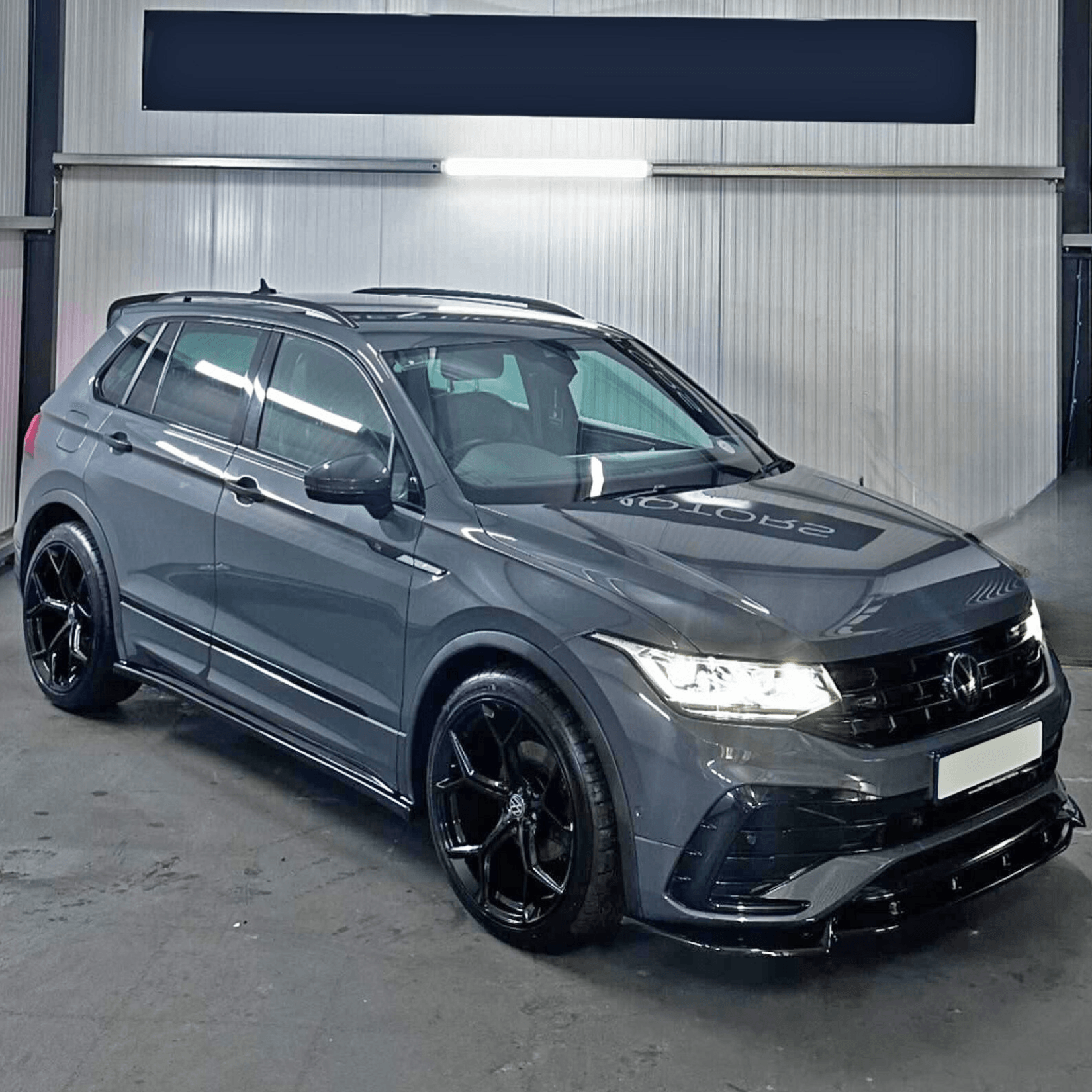 Volkswagen Tiguan MK2 R / R-Line 2020+ Risper Front Splitter - Gloss Black