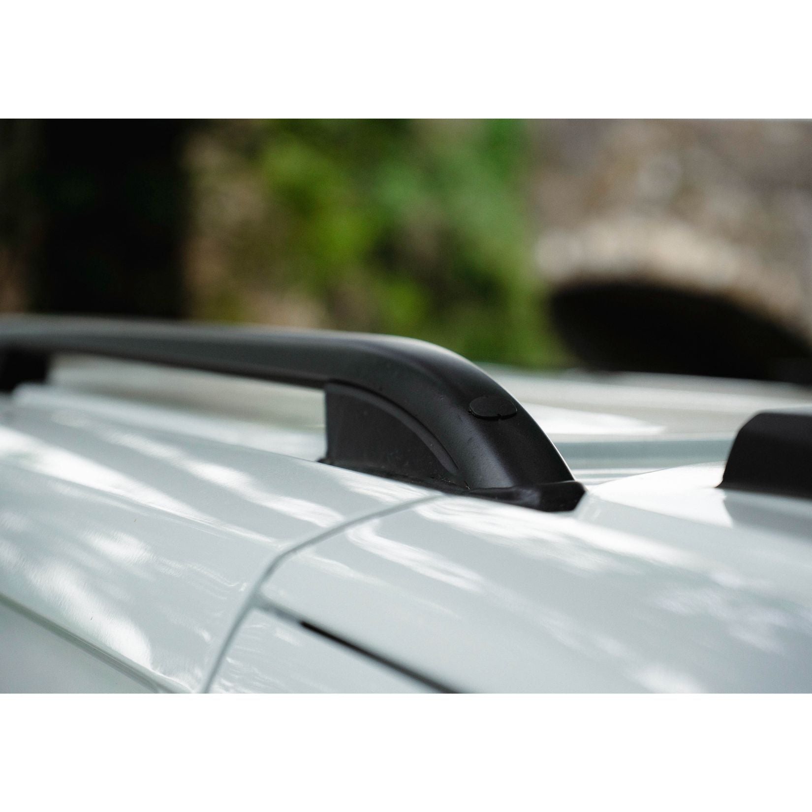 Volkswagen Transporter T7 2024+ SWB Sport Style Roof Rails In Black
